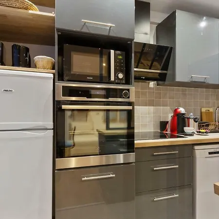 Charming Studio Ideally Located Madeleine / Vendome * Paris