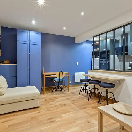 Appartement Charming Studio Ideally Located Madeleine / Vendome *